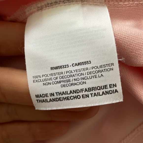 Nike Golf Shirt in Pink - Picture 6 of 6